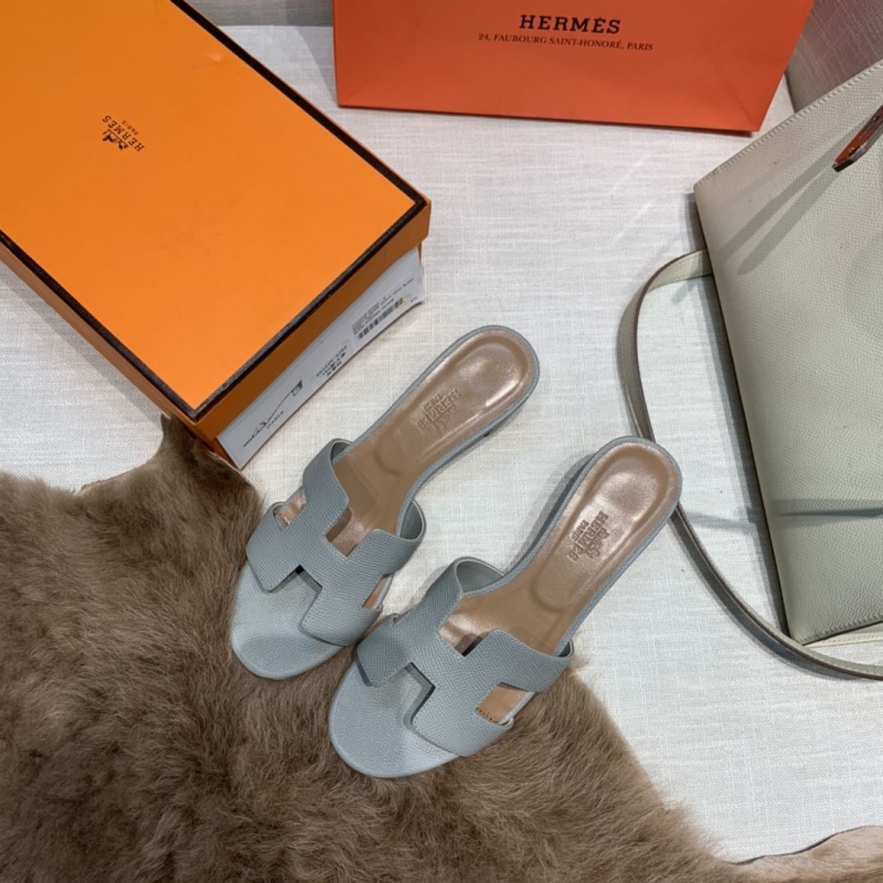 H**mes slippers